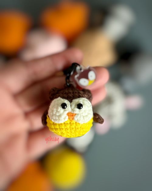 Collab - Mini Animal Amigurumi in keychains (with charm)