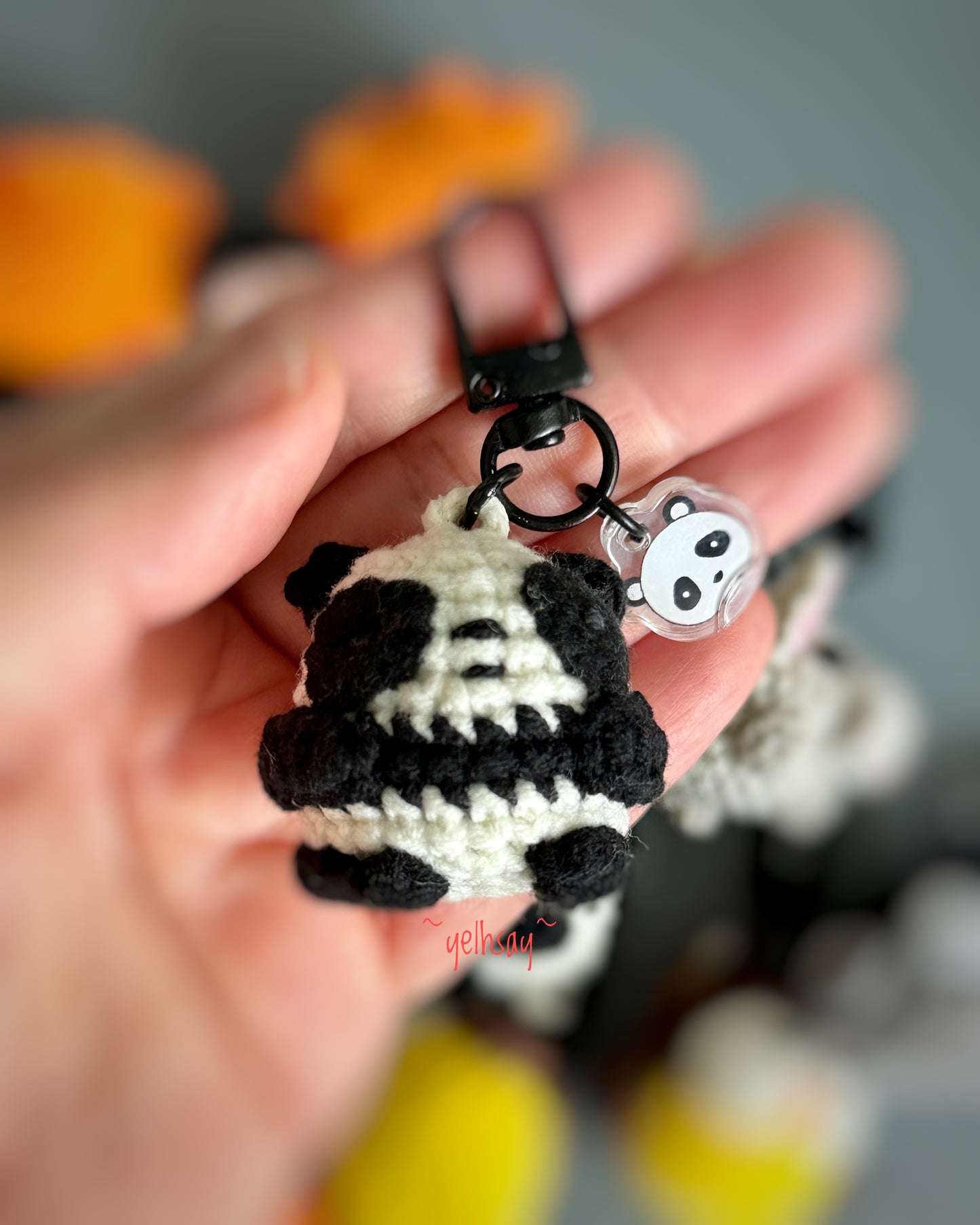 Collab - Mini Animal Amigurumi in keychains (with charm)